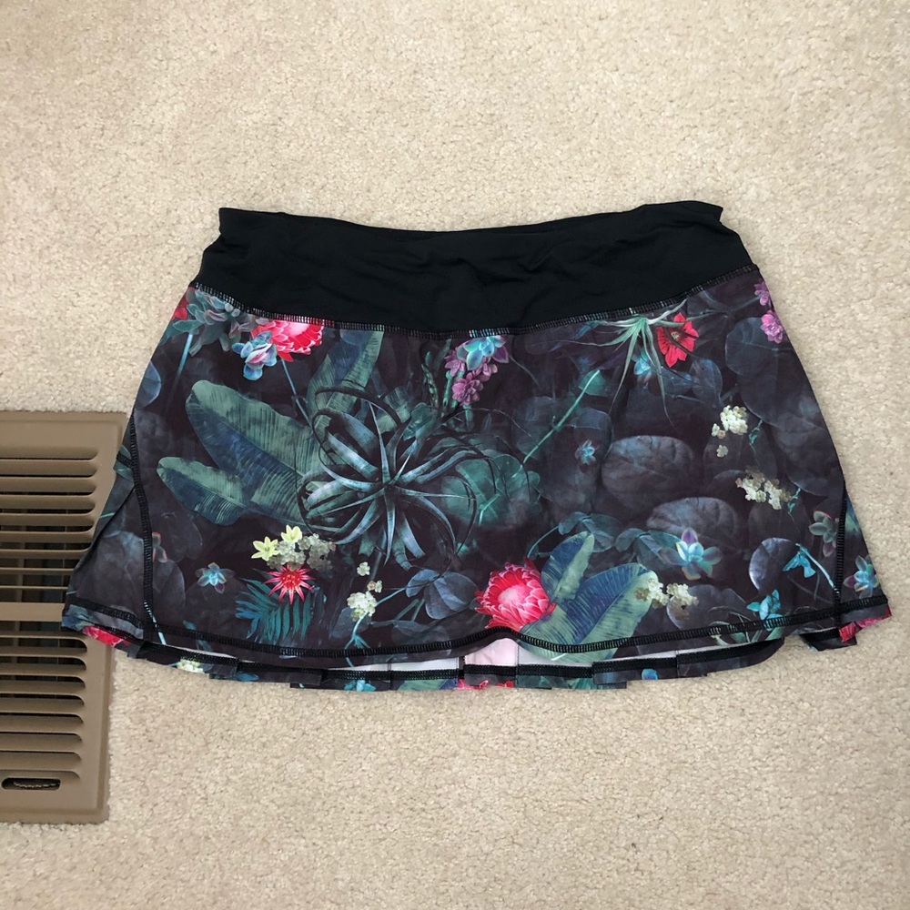EUC🍋 Flowered Pacesetter Skirt (regular length)